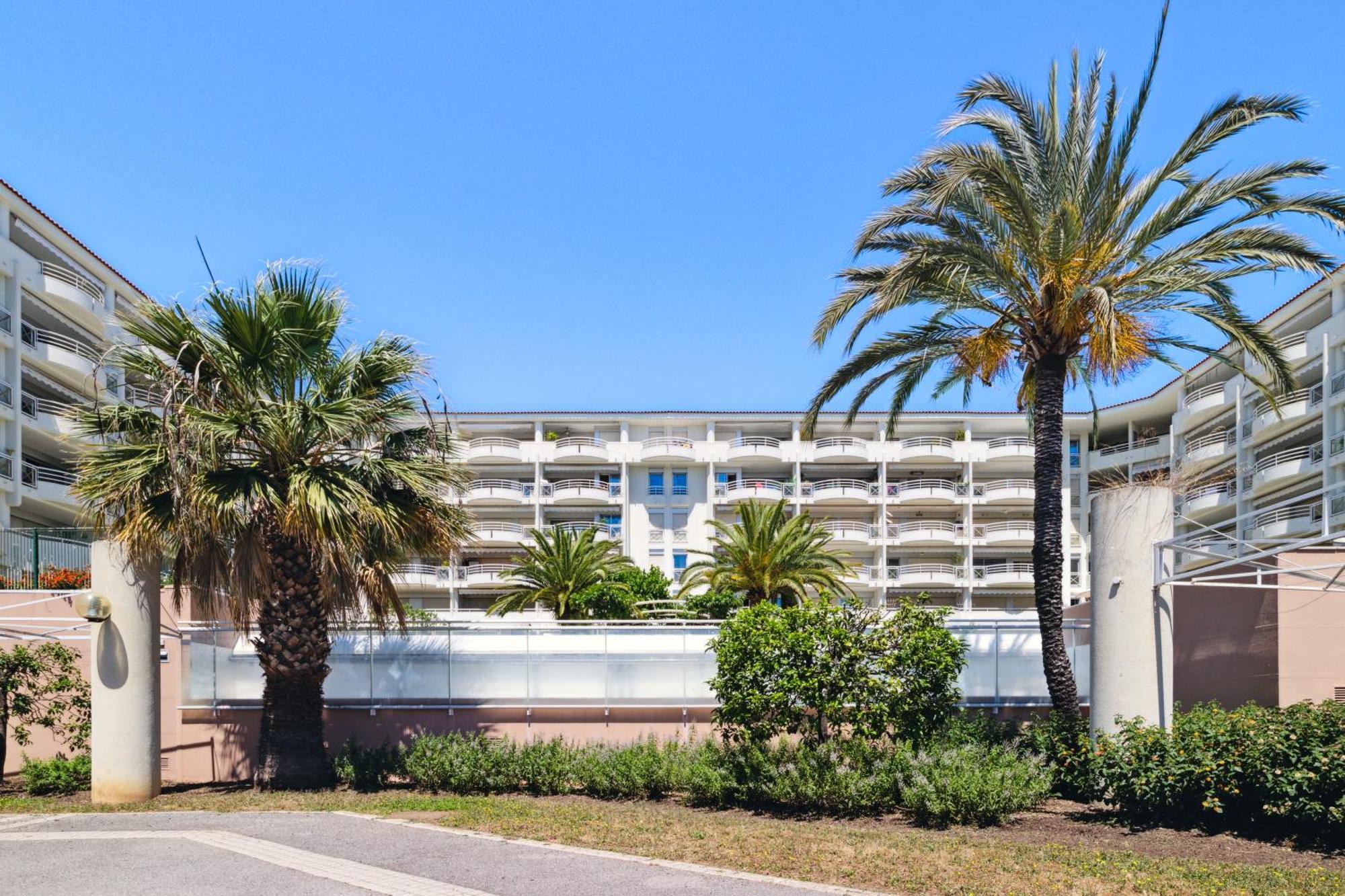 Duplex Villa Les Pins 89M2 Et Terrasse 30M2 Antibes Kültér fotó
